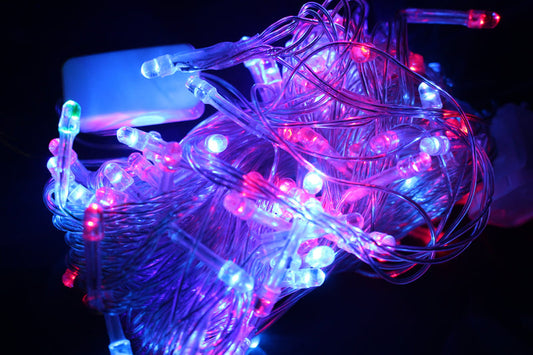 Luces Decorativas LED Rojas – Extensión de 100 Bombillos